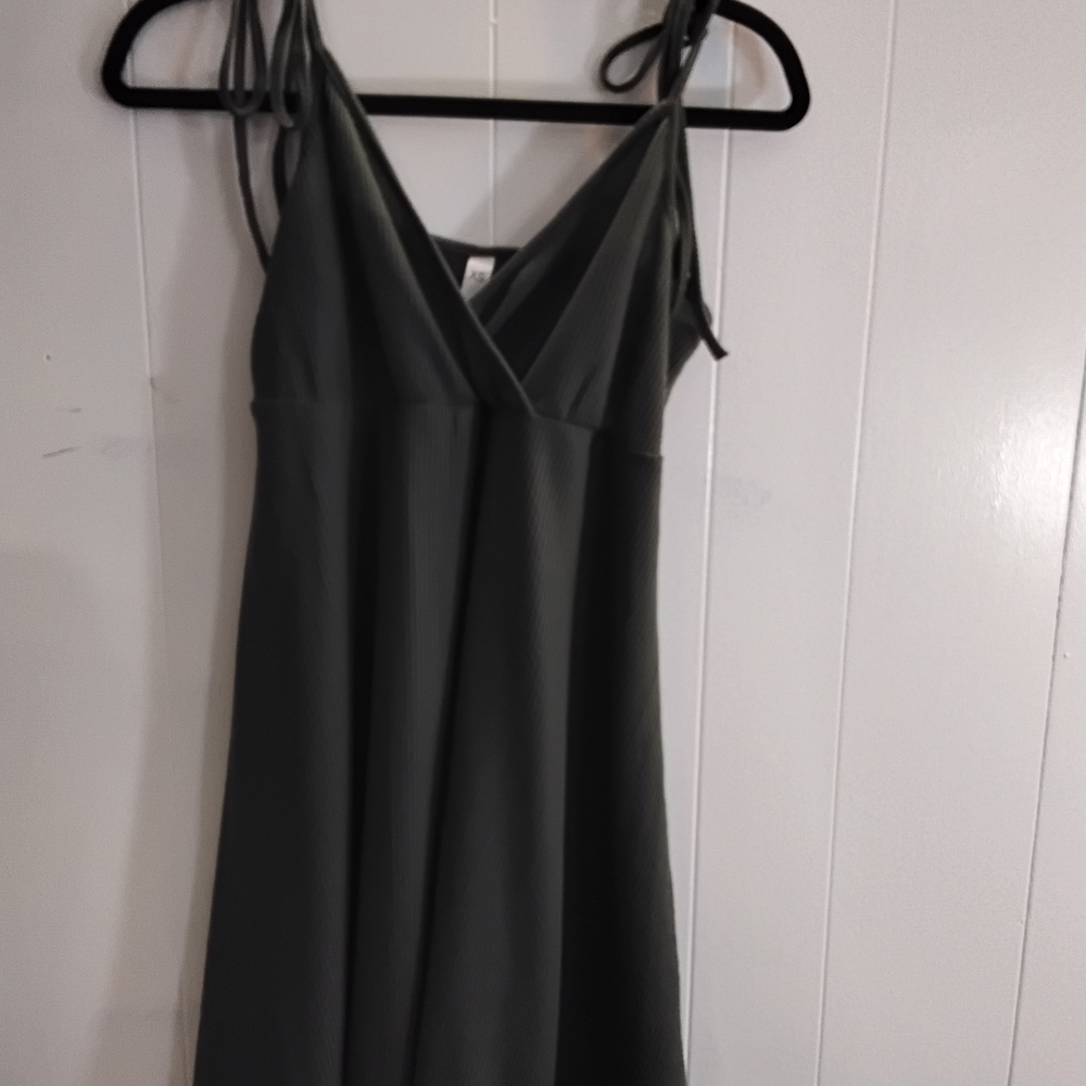 Elegant Green Women's Dress